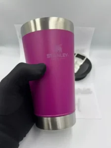 Copo Térmico Inox Stanley com Tampa e Abridor De Garrafas 473ml