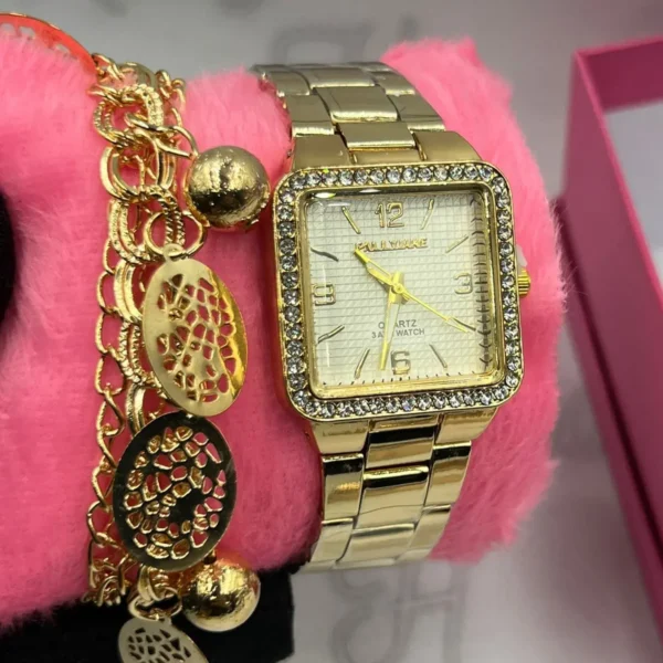 Kit Relógio Feminino Luxo - Pallyjane Cravejado Quadrado A prova d'água + Pulseira Medalhas + Caixinha - Dourado